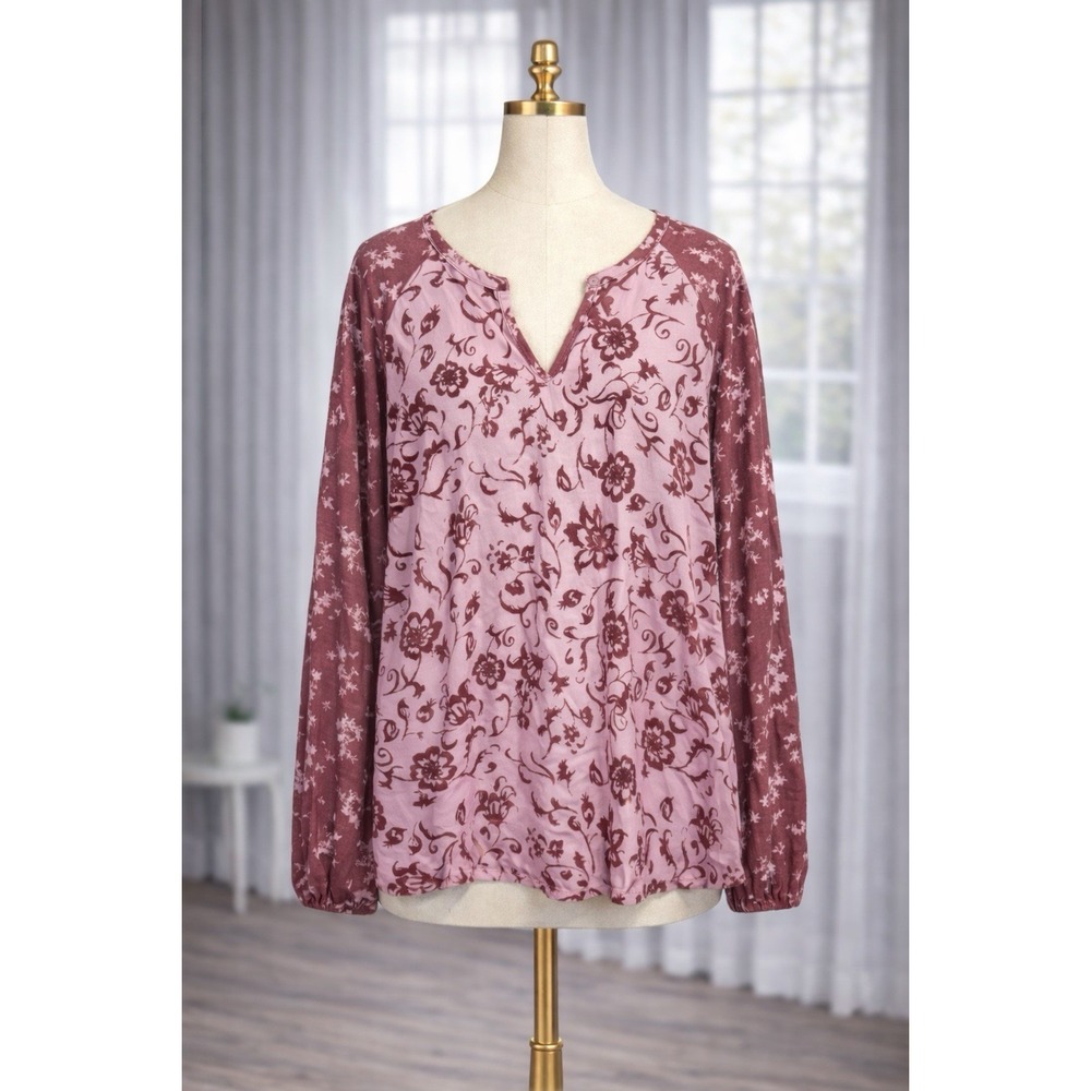 Weekends Suzanne Betro Top Pink Print Soft Jersey Knit Long Sleeve Split Neck 1x